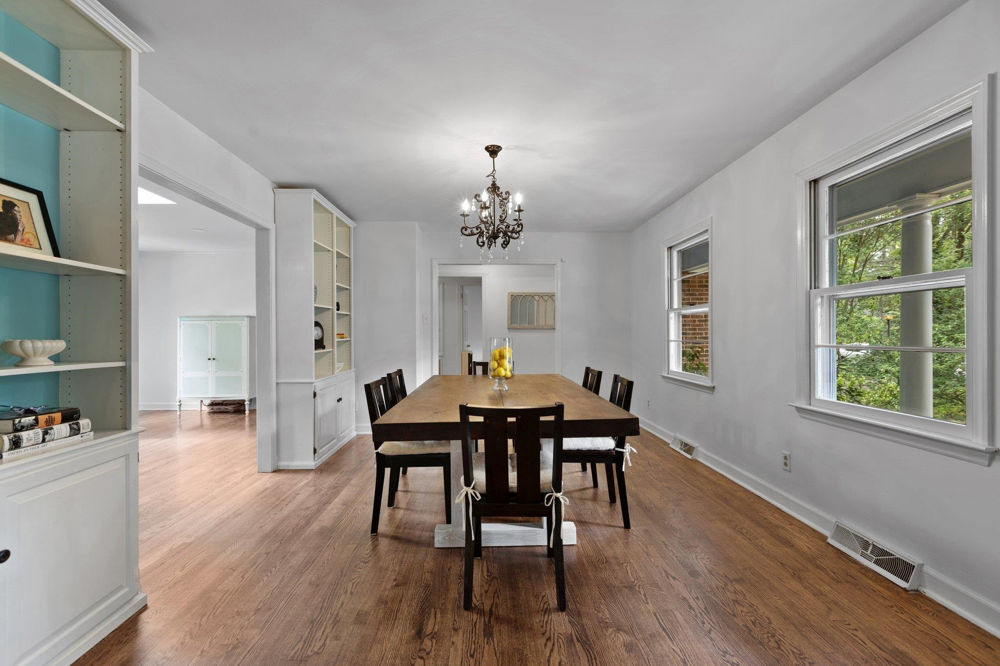 1608 Kent Street photo 9