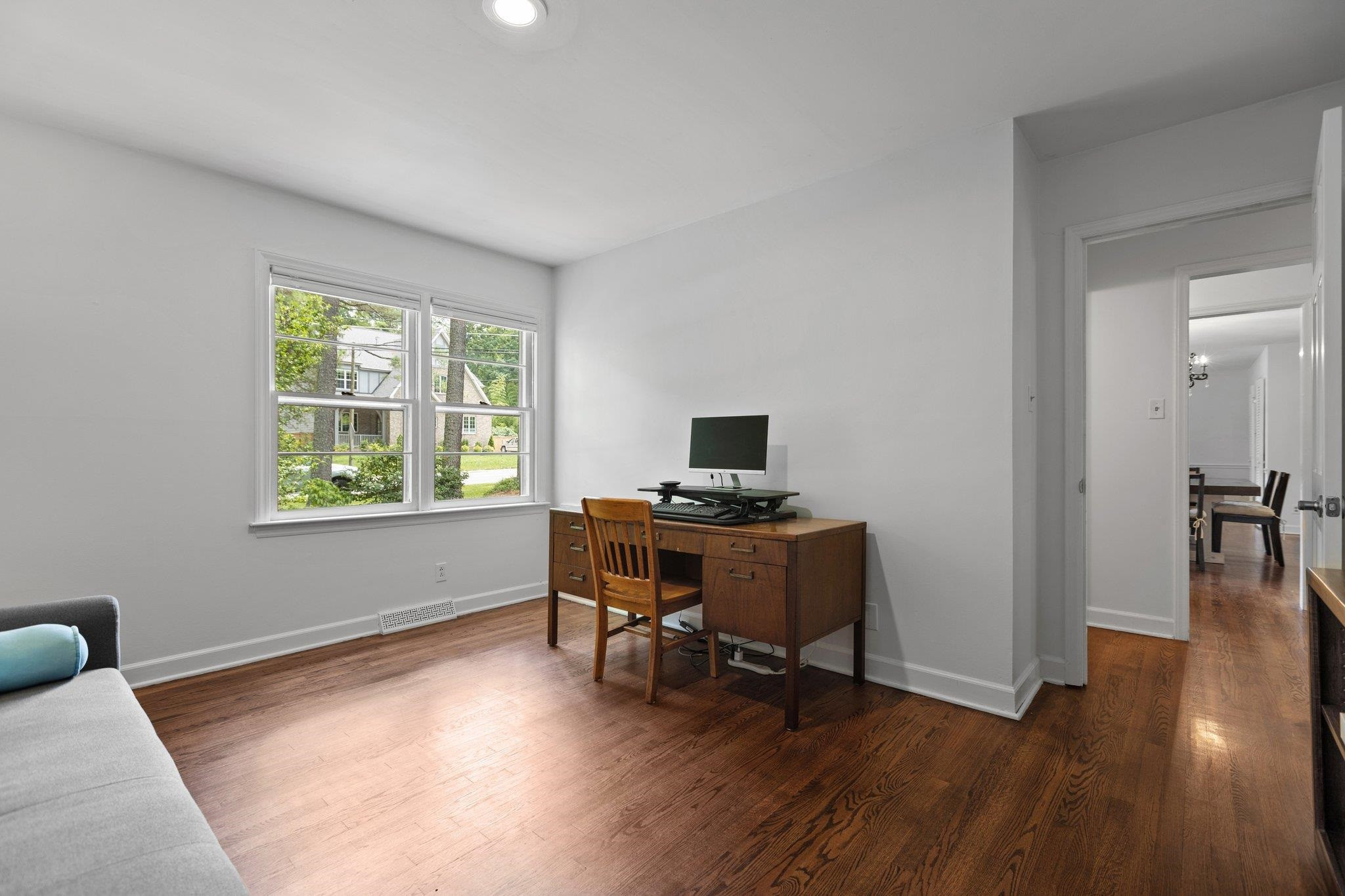 1608 Kent Street photo 26