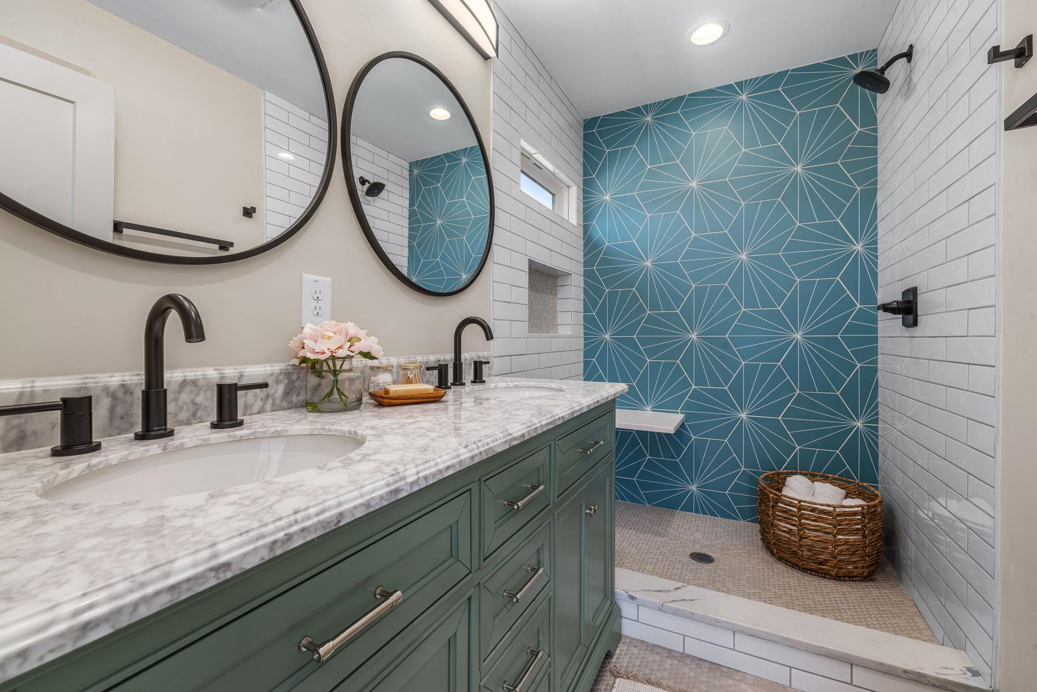 3100 Bryant Street photo 24