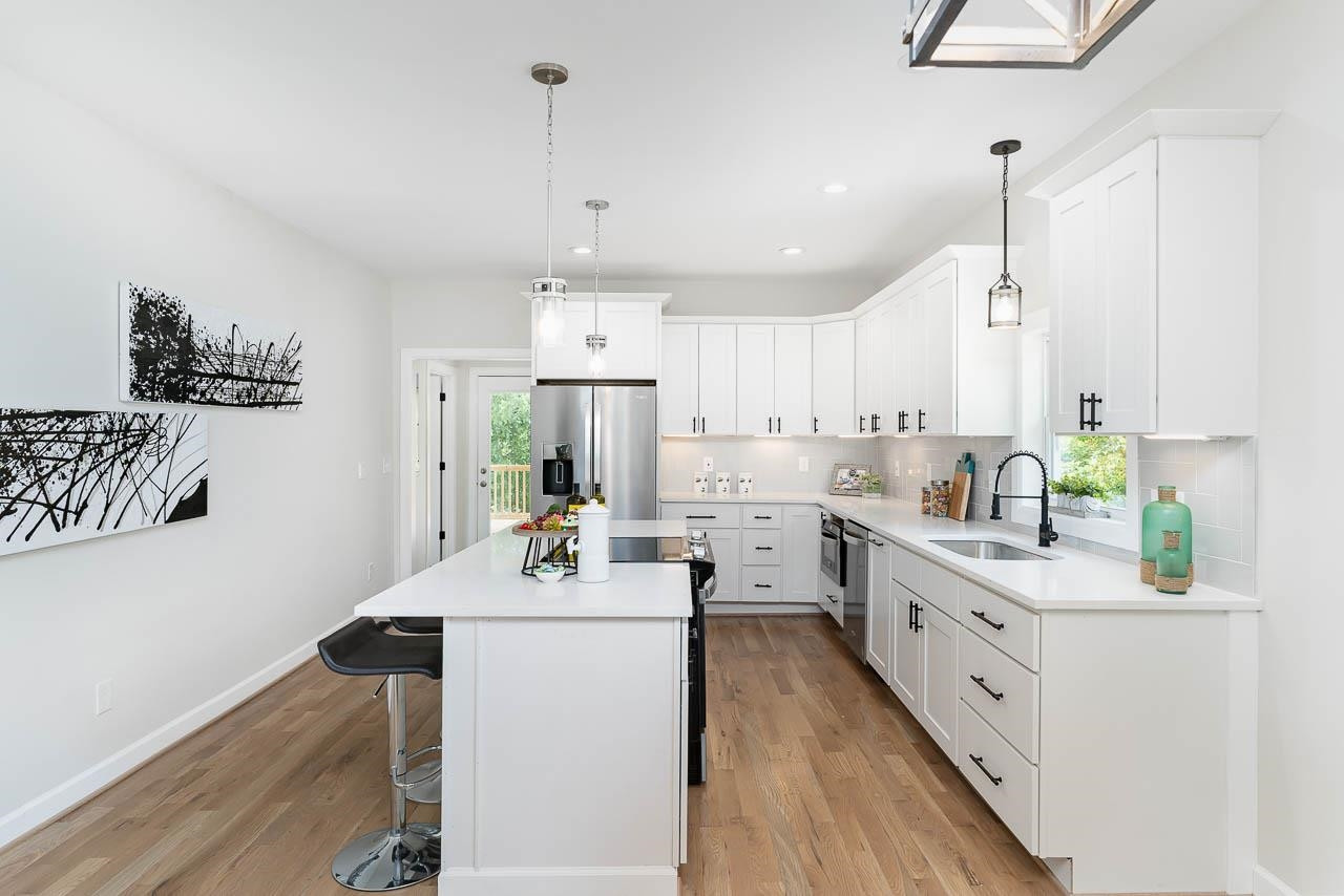 814 Gerard Street photo 9