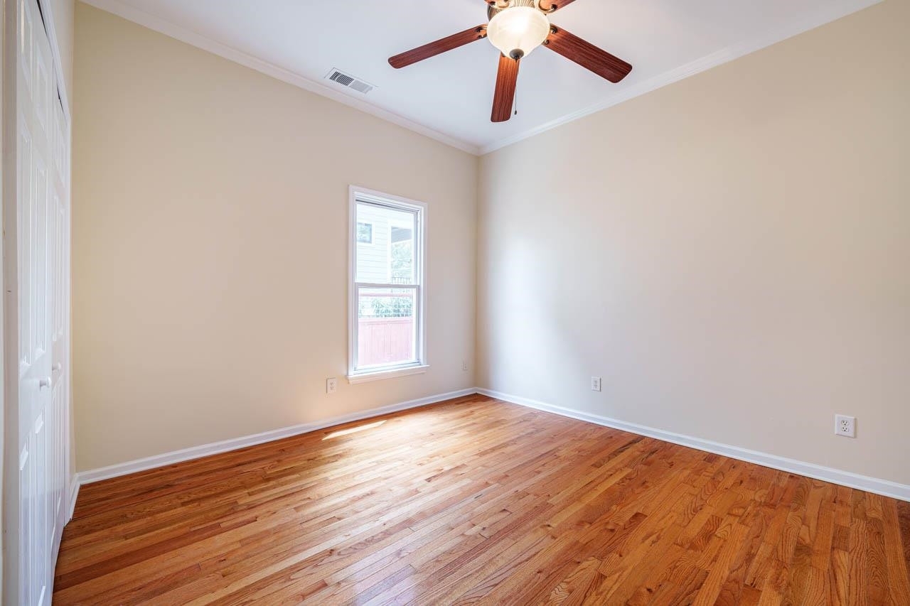 1012 Onslow Street photo 16