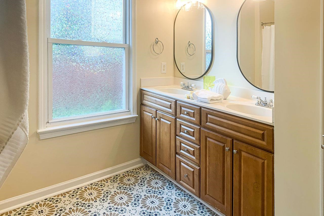 1012 Onslow Street photo 18