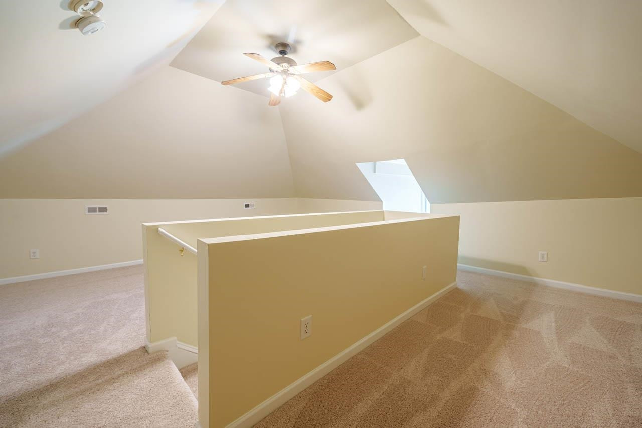 1012 Onslow Street photo 20