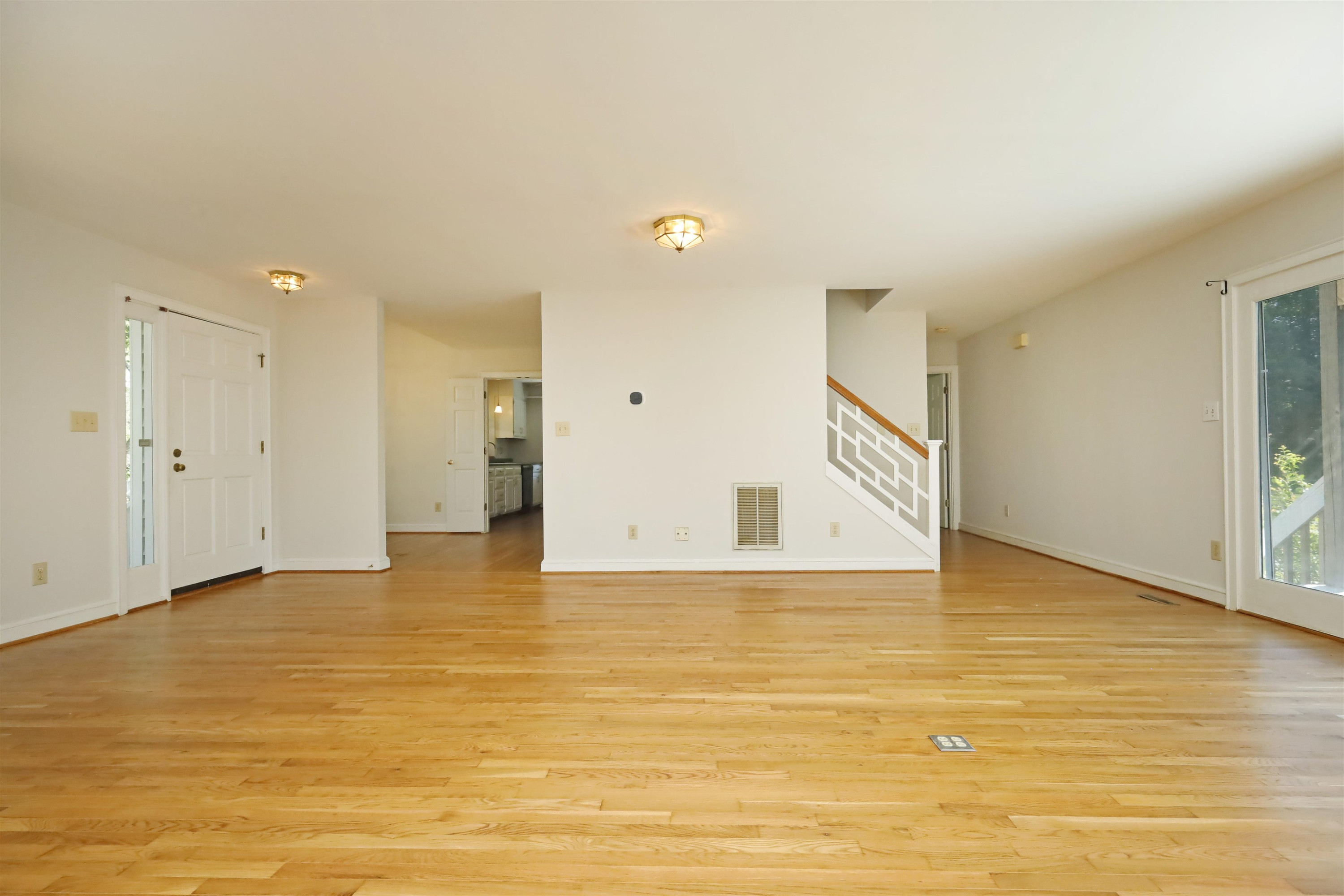 130 Weatherhill Pointe photo 9