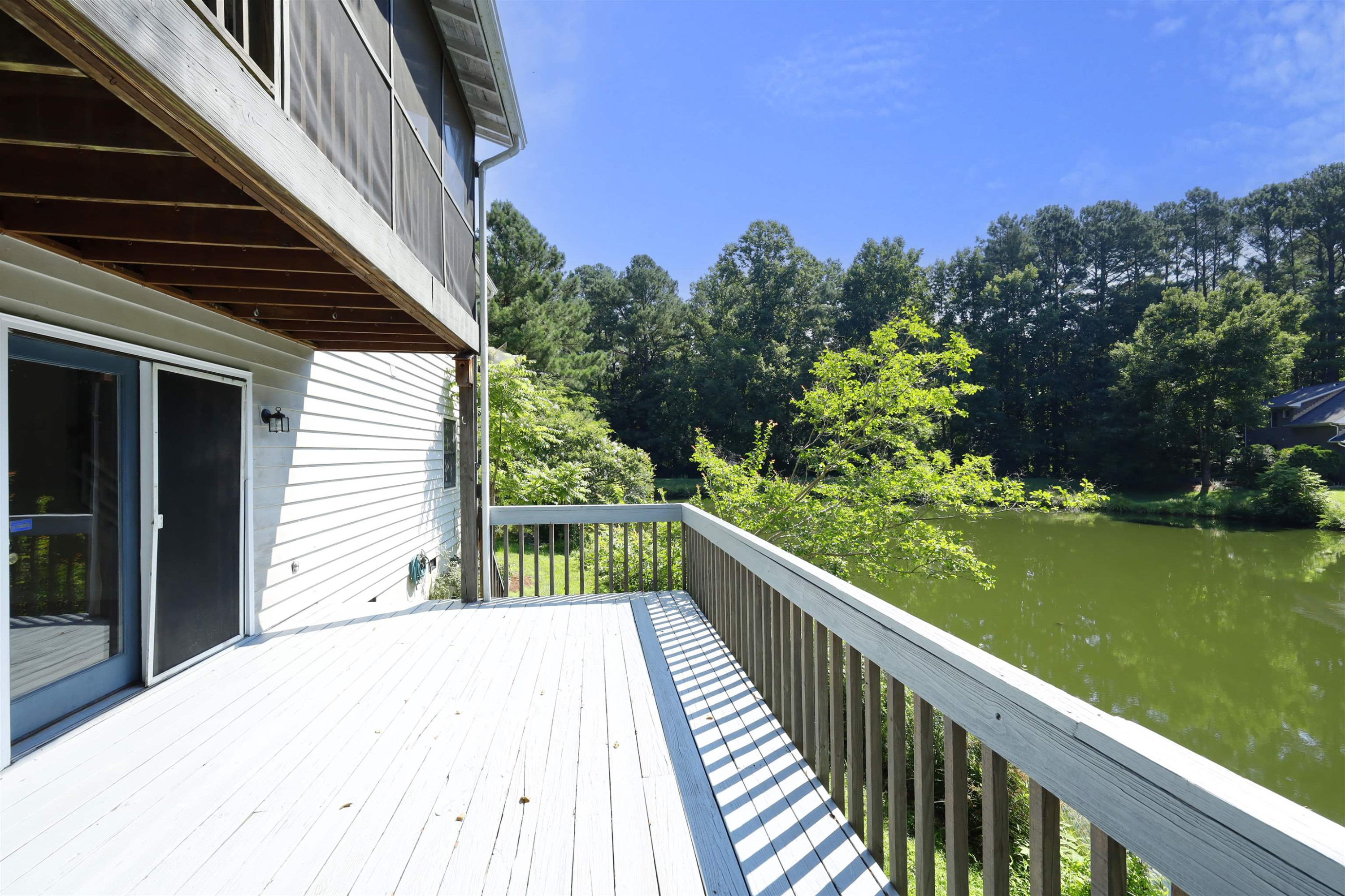 130 Weatherhill Pointe photo 31