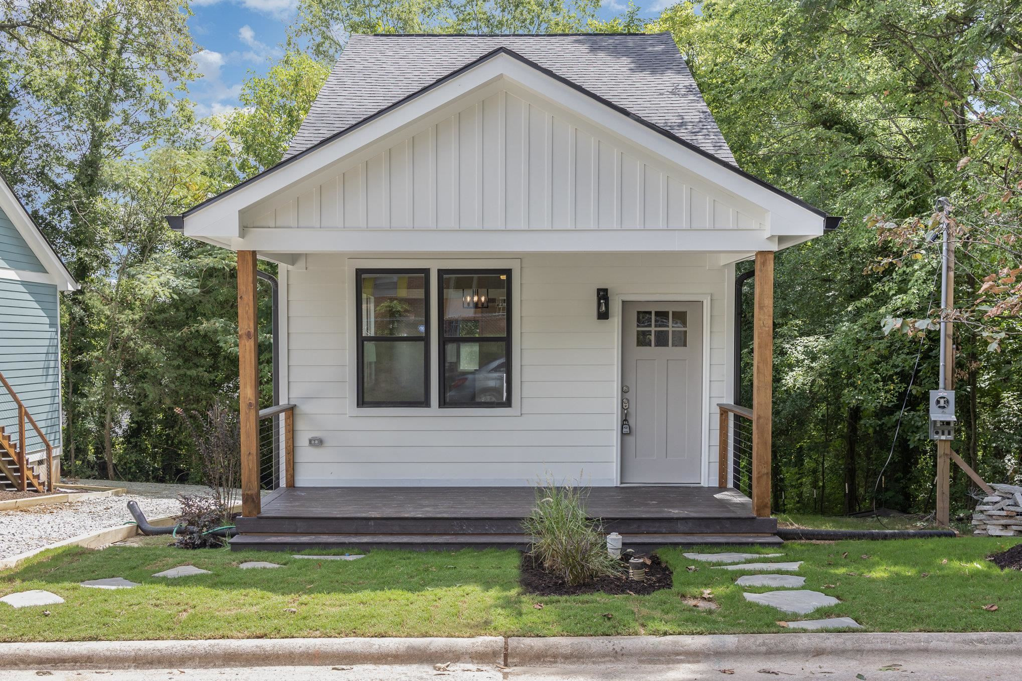 1217 Rosedale Avenue #B photo 2