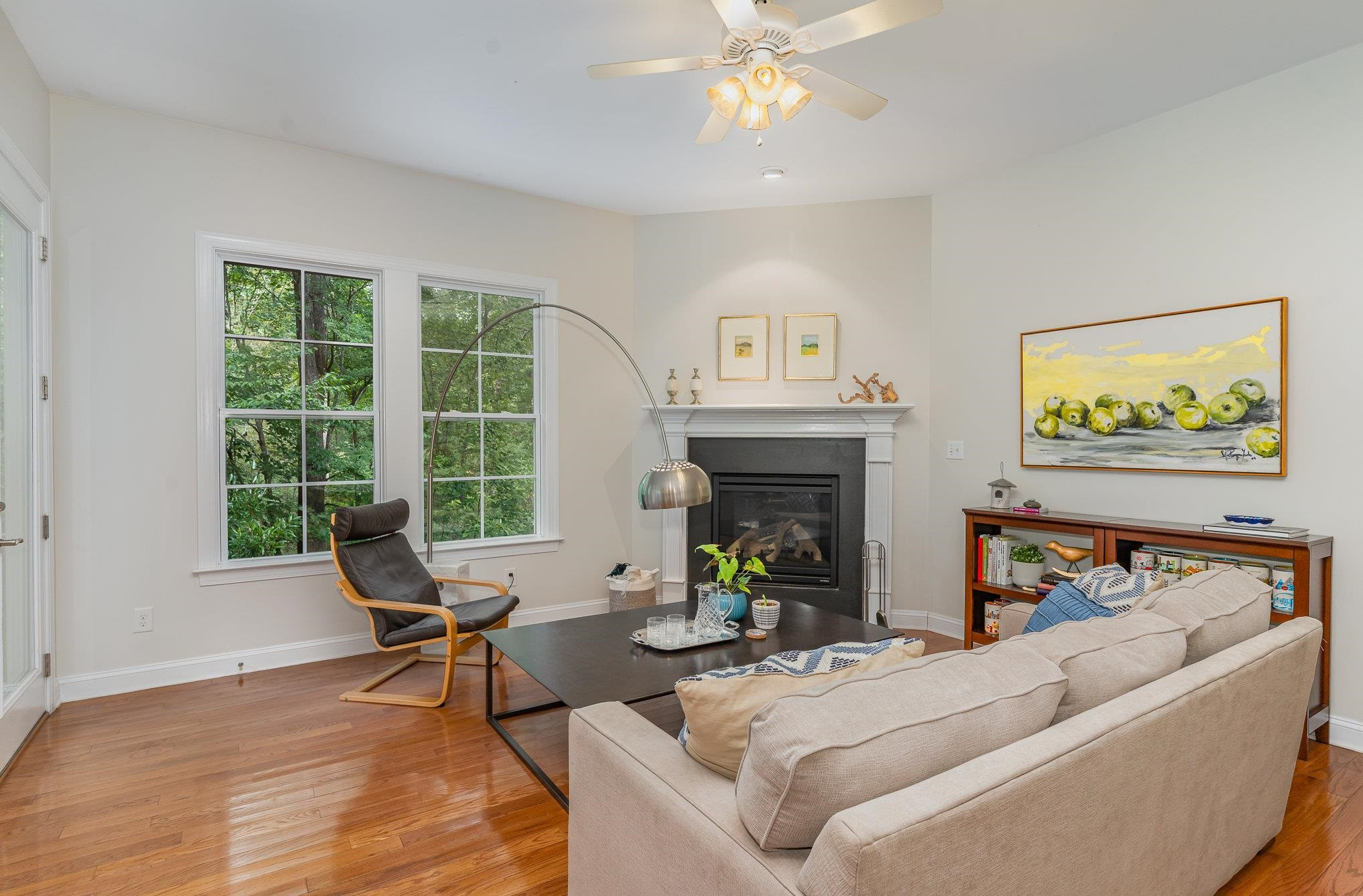 208 Legends Way photo 7