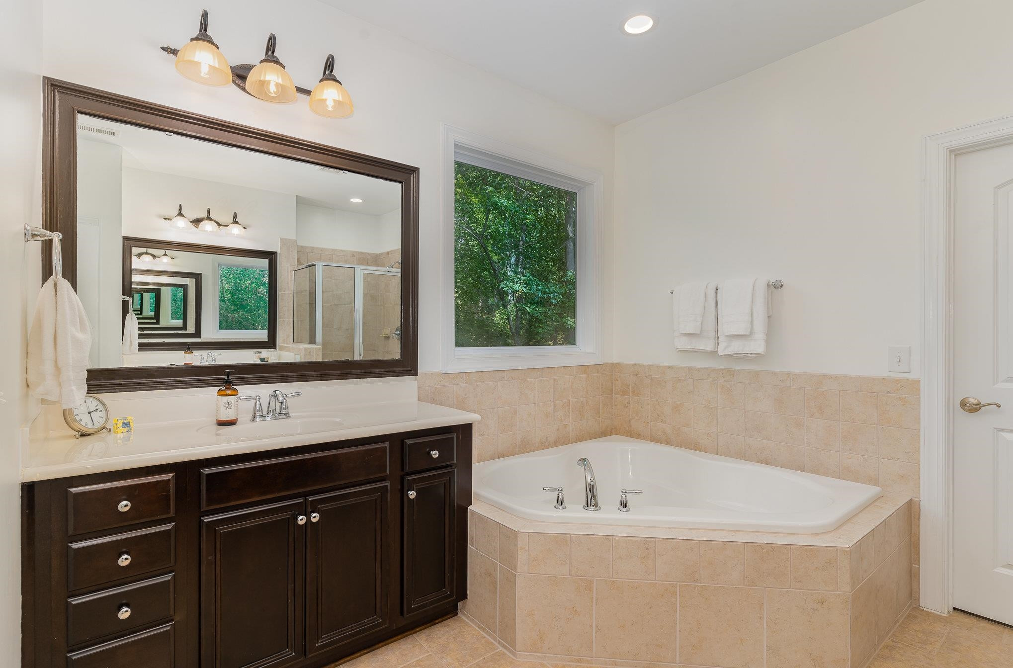 208 Legends Way photo 15