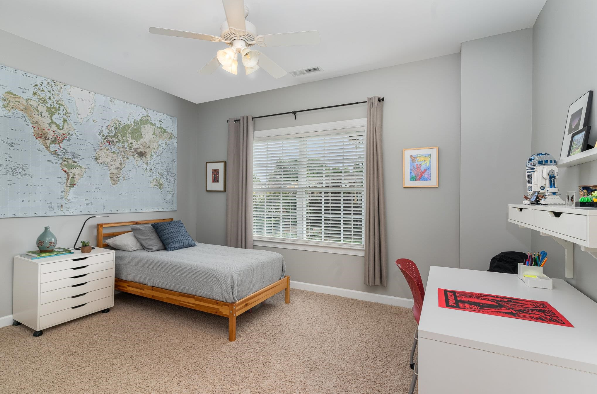 208 Legends Way photo 18