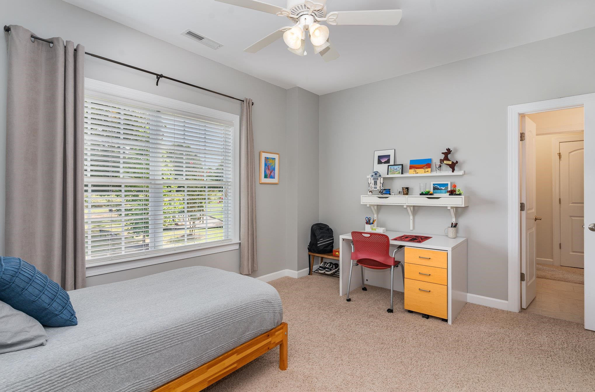 208 Legends Way photo 20