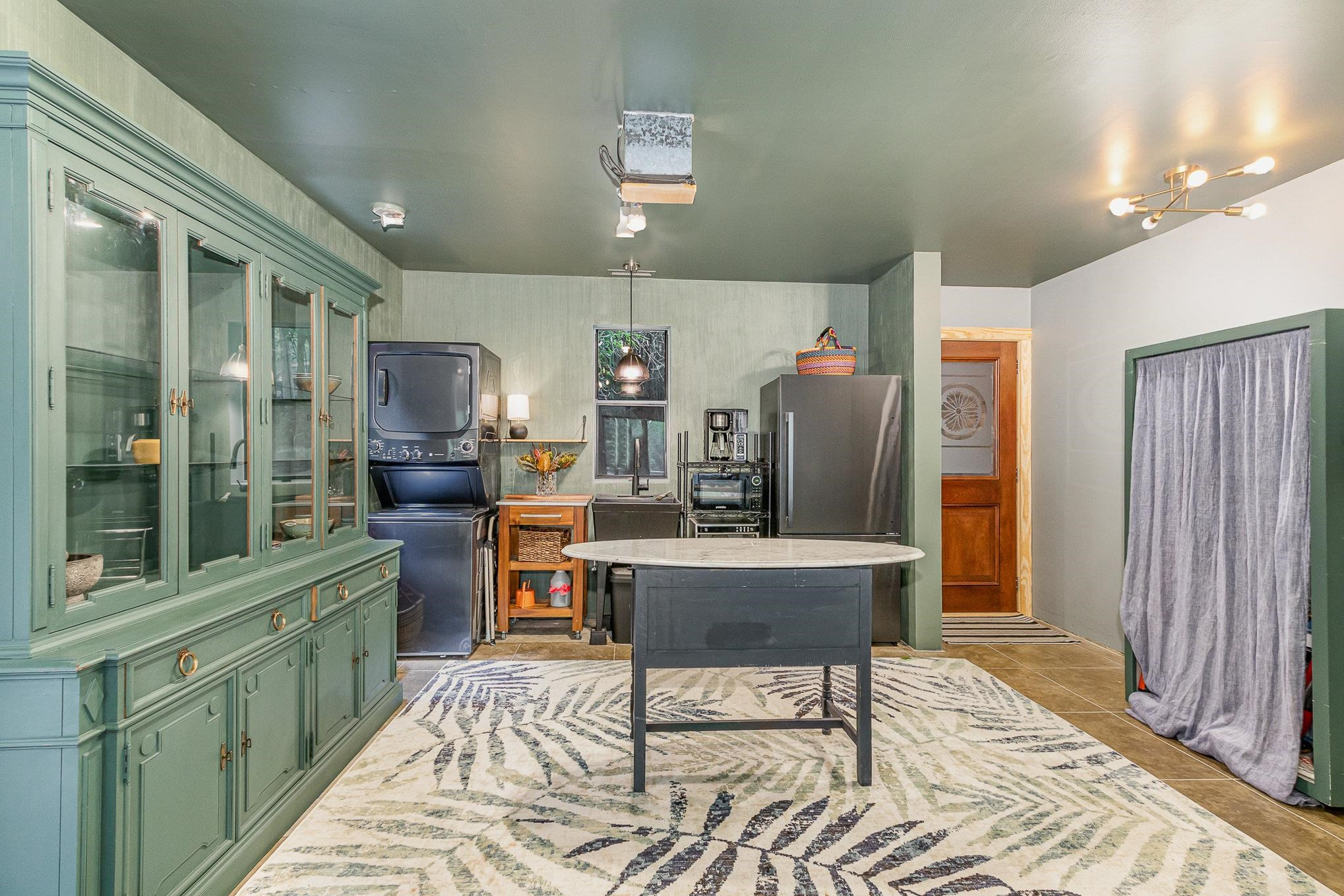 130 E Longview Street #A photo 2