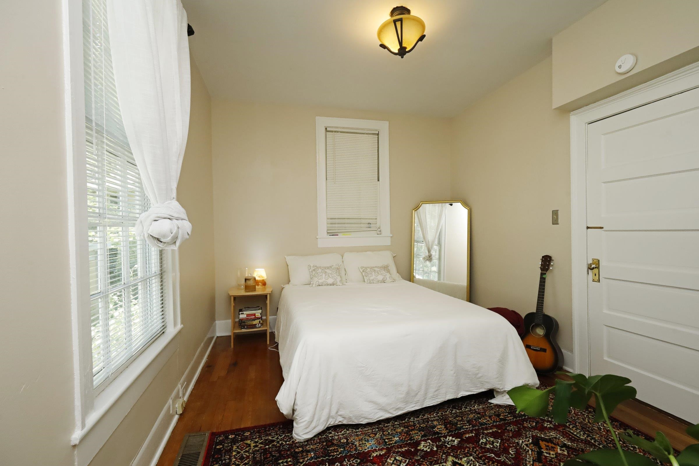 302 Henderson Street photo 14