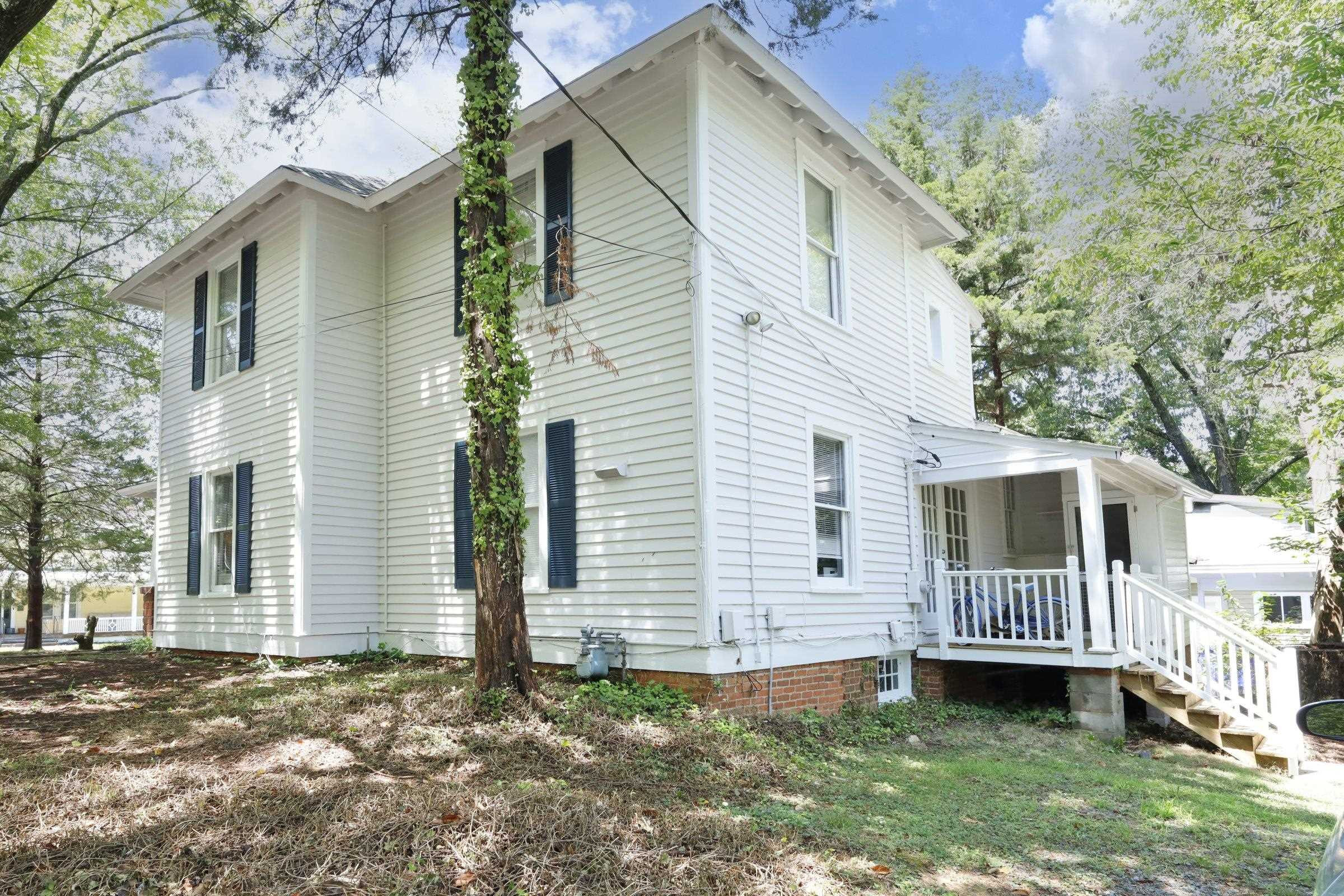 302 Henderson Street photo 24