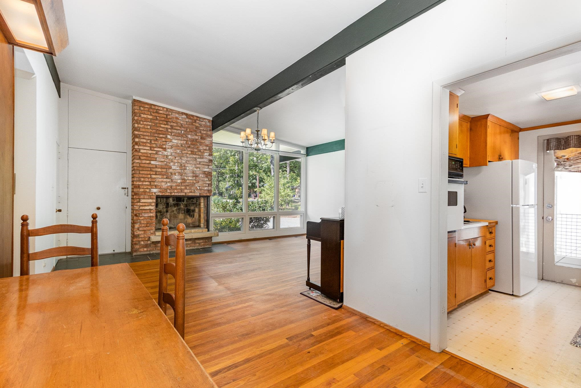 205 Simpson Street photo 15