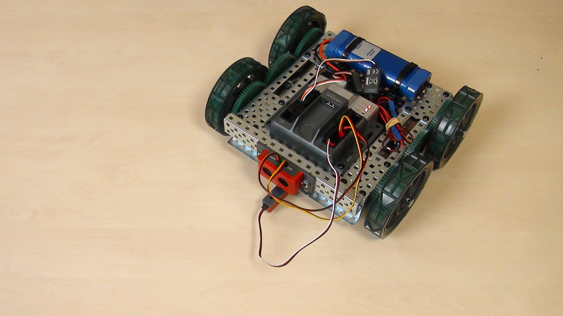 FLLCasts VEX EDR Intro. Turn right with the VEX robot