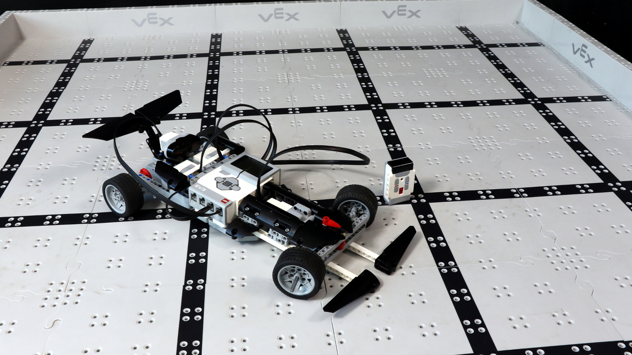 ev3-lego-robot-comet