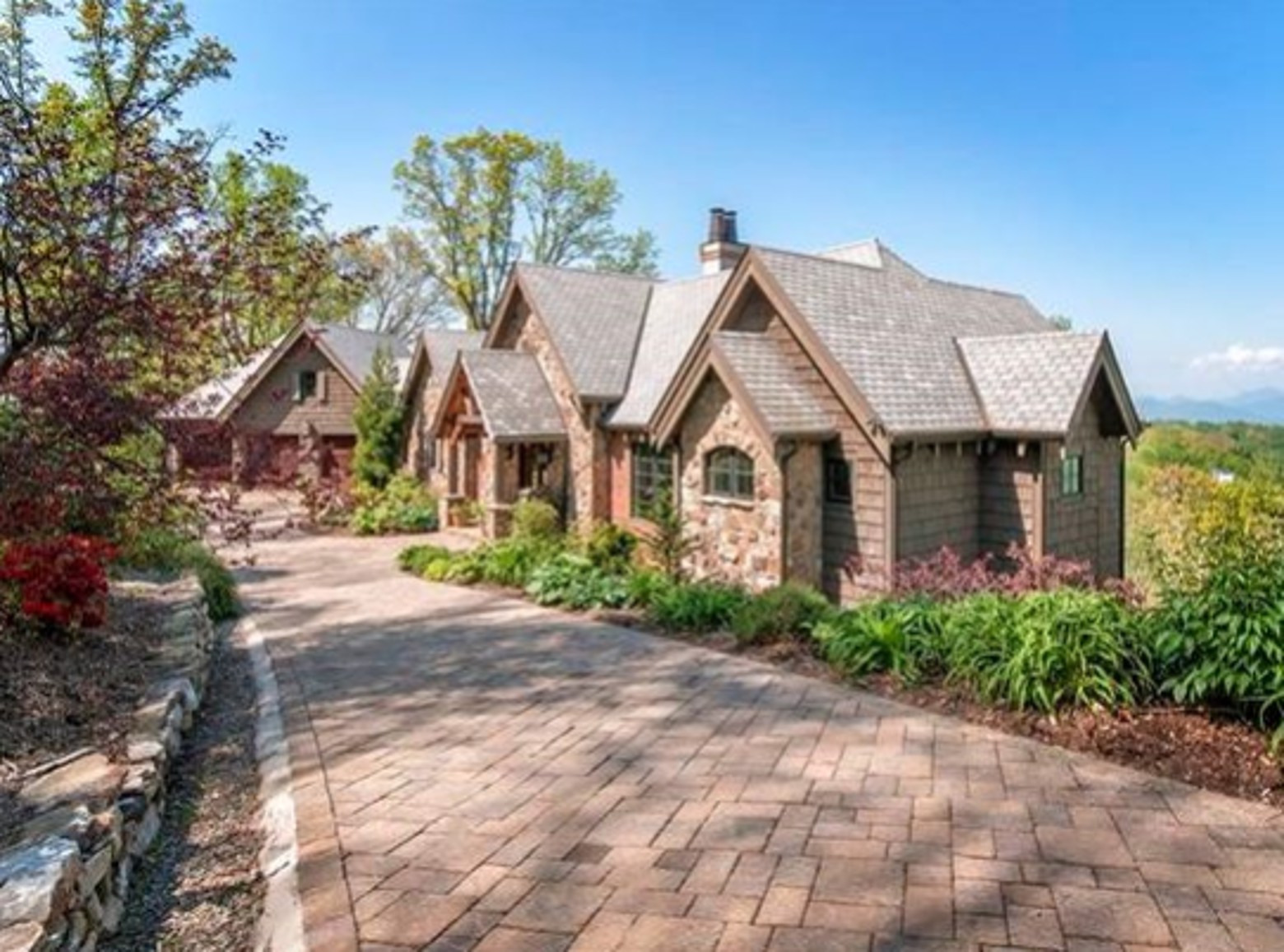 Asheville Mountain Home by Donald Beck Furnitureland South World's