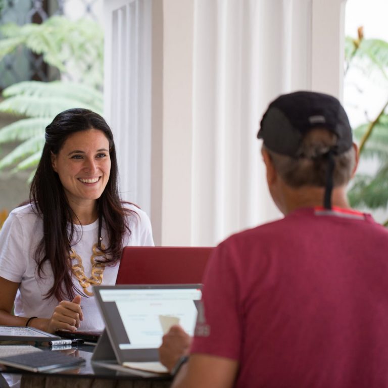 Fluenz Spanish Bootcamp in Mexico City with a learner and coach in an intensive one-on-one Spanish immersion session.