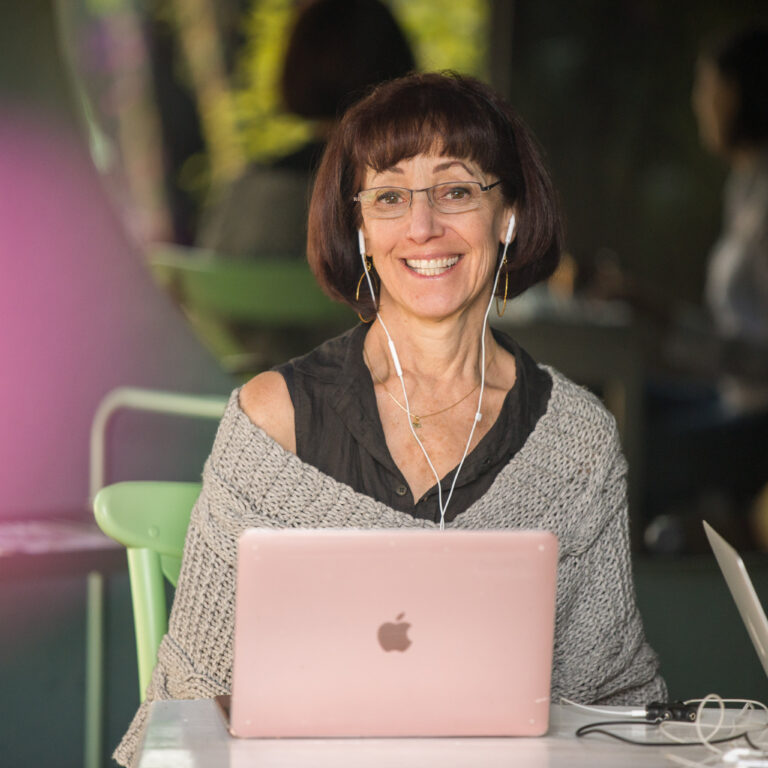 Adult learner participating in Fluenz Live Online, engaging in personalized Spanish lessons via Zoom with one-on-one coaching for serious language progress.