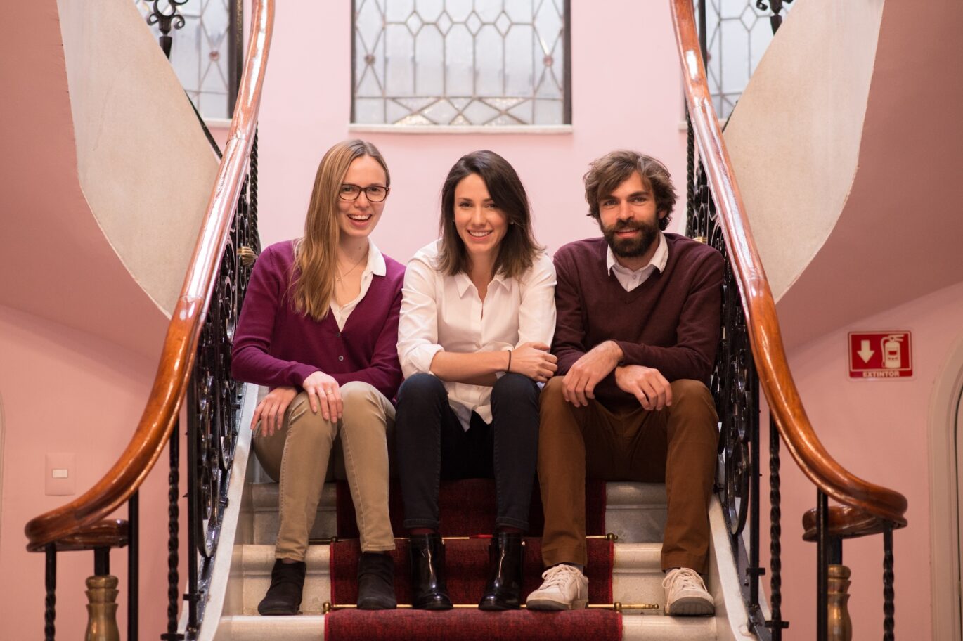 Fluenz founder Sonia Gil with the team of expert Spanish tutors, guiding learners to fluency through Fluenz Live Online and immersive Spanish programs in Mexico City and beyond.