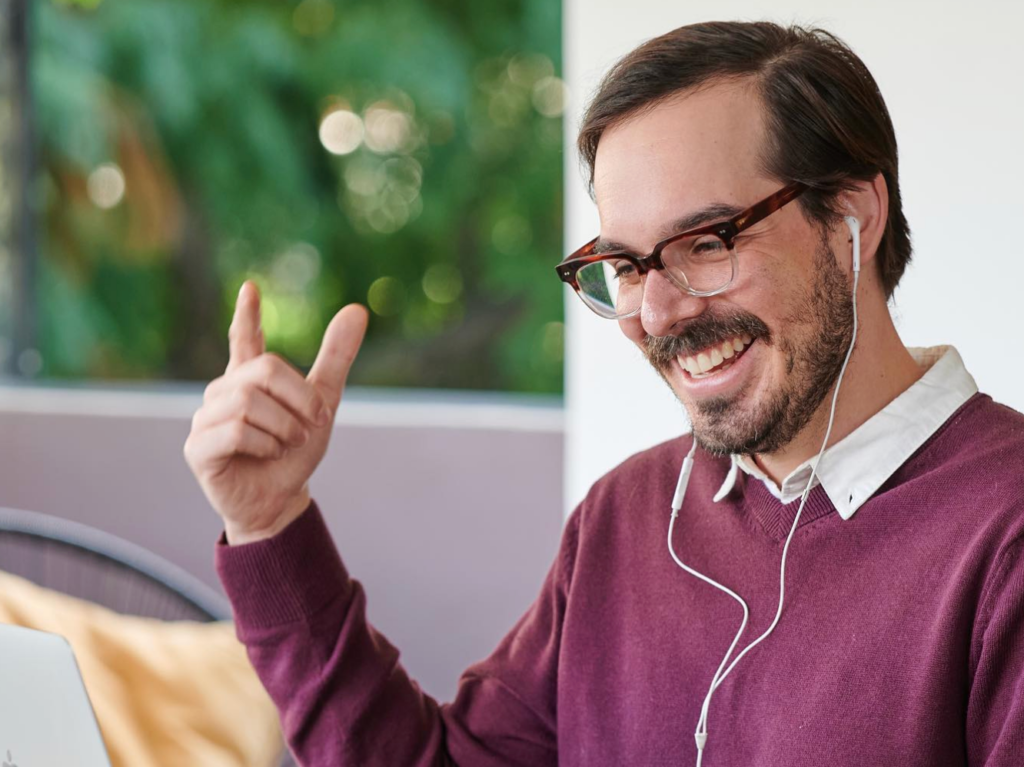 What's included in learning Spanish by Zoom with Fluenz Spanish tutors?