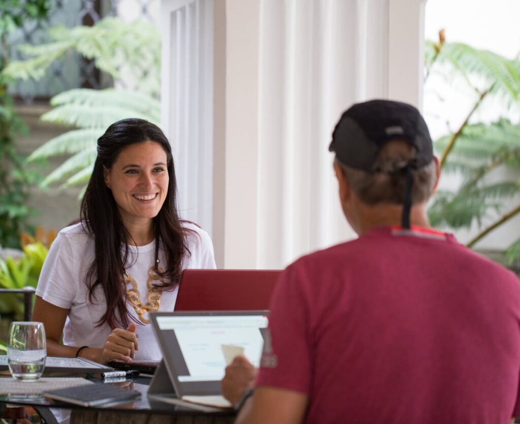 Which Spanish bootcamp in Mexico offers the most comprehensive support?