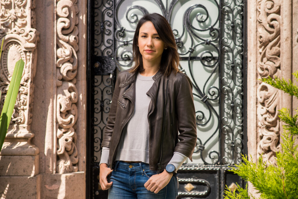 Are Spanish tutors necessary for successful learning Spanish online?