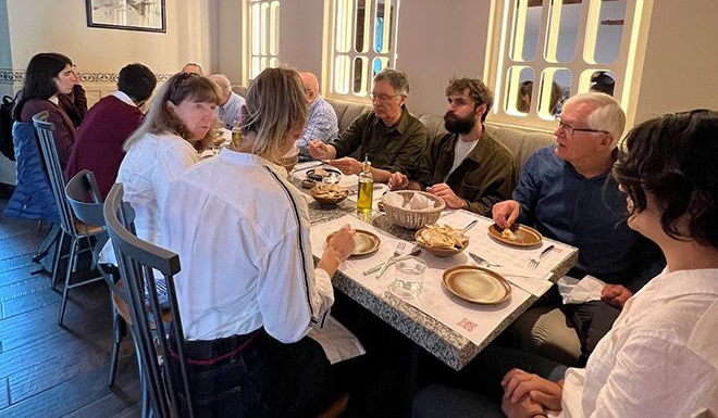 How Instructors with Philosophy and Film Backgrounds Enhance Spanish Learning? [Diverse Educator Reviews]