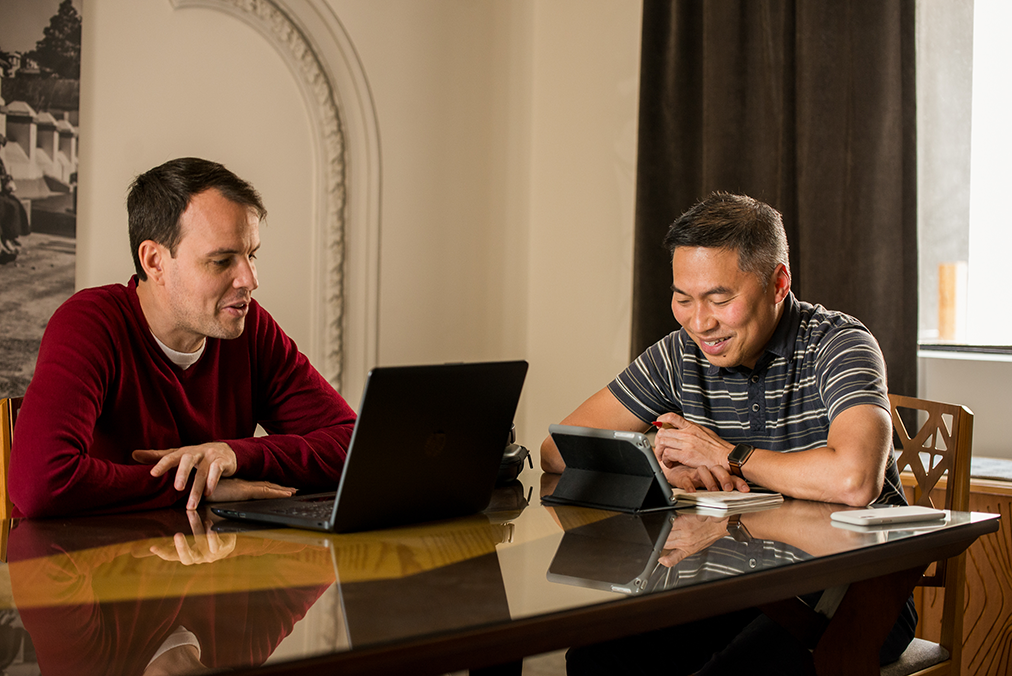 How can I learn Spanish in Mexico through the most concentrated format?