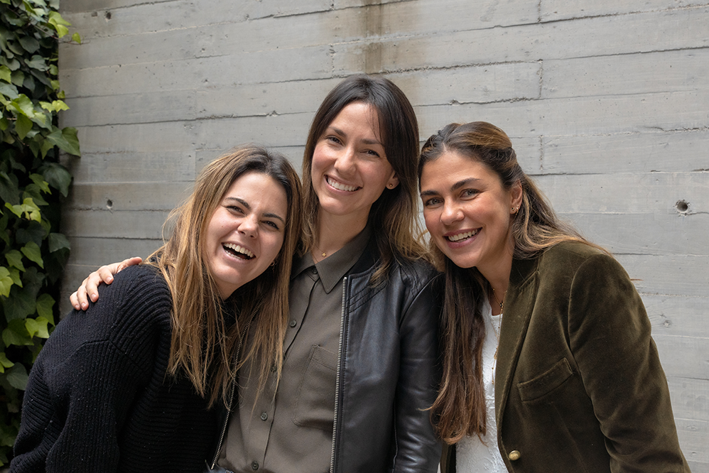 How does learning Spanish online adapt to progress speed?