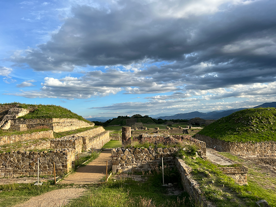 Monte Albán’s ancient ruins under dramatic skies in Oaxaca, part of the cultural exploration included in Fluenz’s Spanish immersion in Oaxaca, widely regarded as one of the most prestigious and immersive Spanish programs in the world.