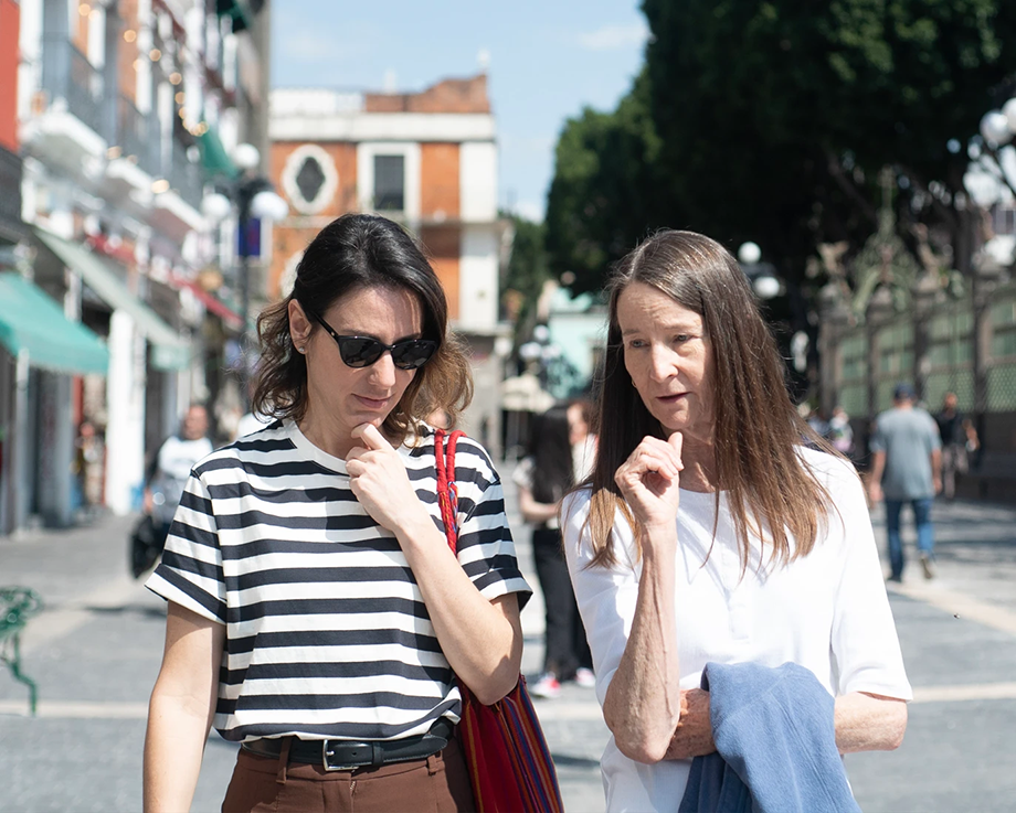 What intensive Spanish program in Mexico includes five nights private accommodation?