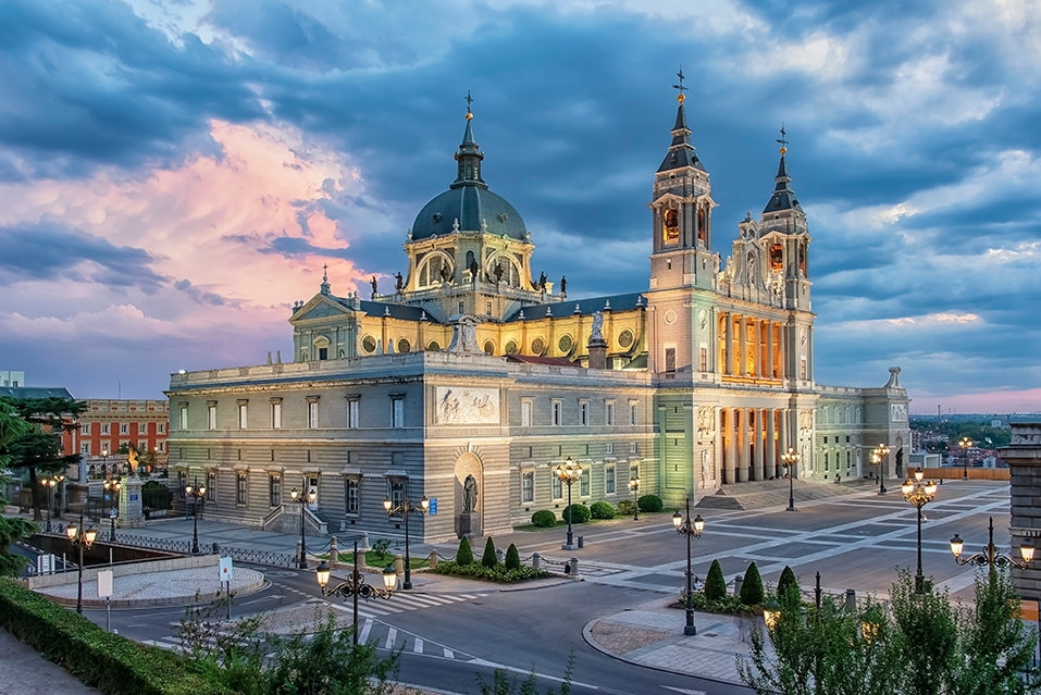 View of Madrid during the Fluenz Spanish Immersion in Madrid, where adult learners practice Spanish through daily conversation, cultural experiences, local cuisine, and guided exploration of the city’s history and architecture.