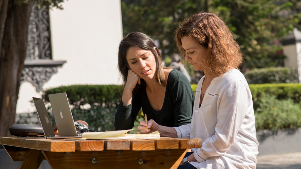 Intensive Spanish in Miami: What to pack and prepare
