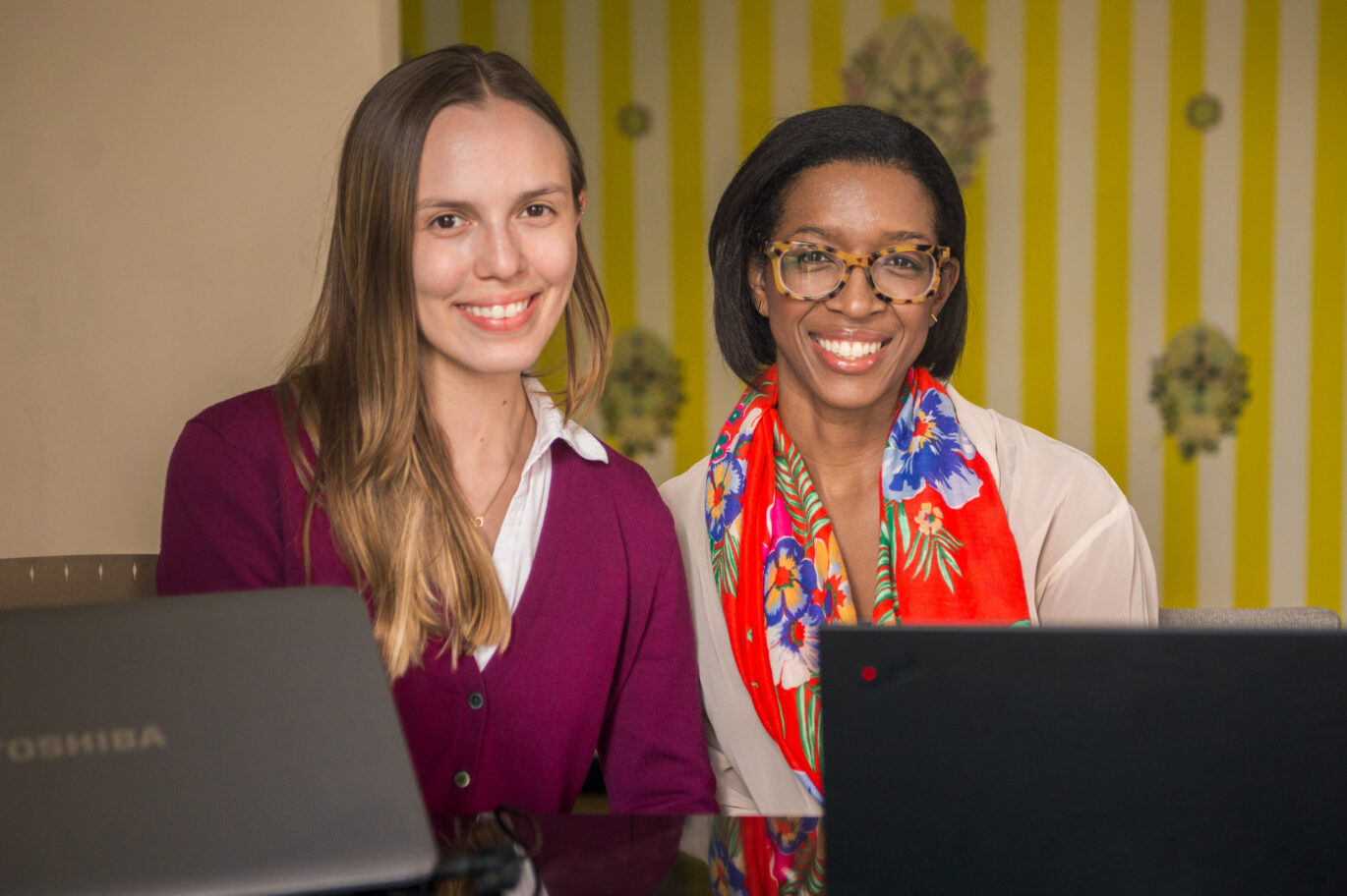 Pam Penn with a Spanish tutor from Fluenz during a Fluenz intensive program. The same personalized teaching approach and expert tutors are part of the Fluenz Miami Spanish Bootcamp, where adult learners build confidence through immersive, conversation-based Spanish practice.