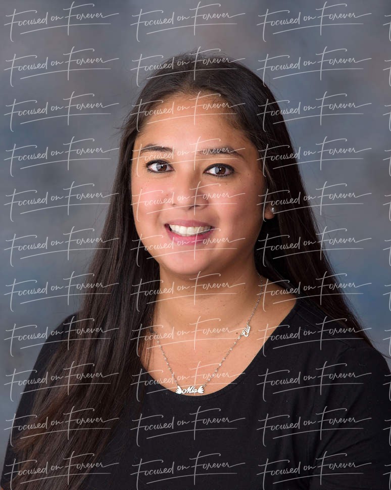 Loxahatchee Groves Fall 2022 Find My Portraits Focused on Forever