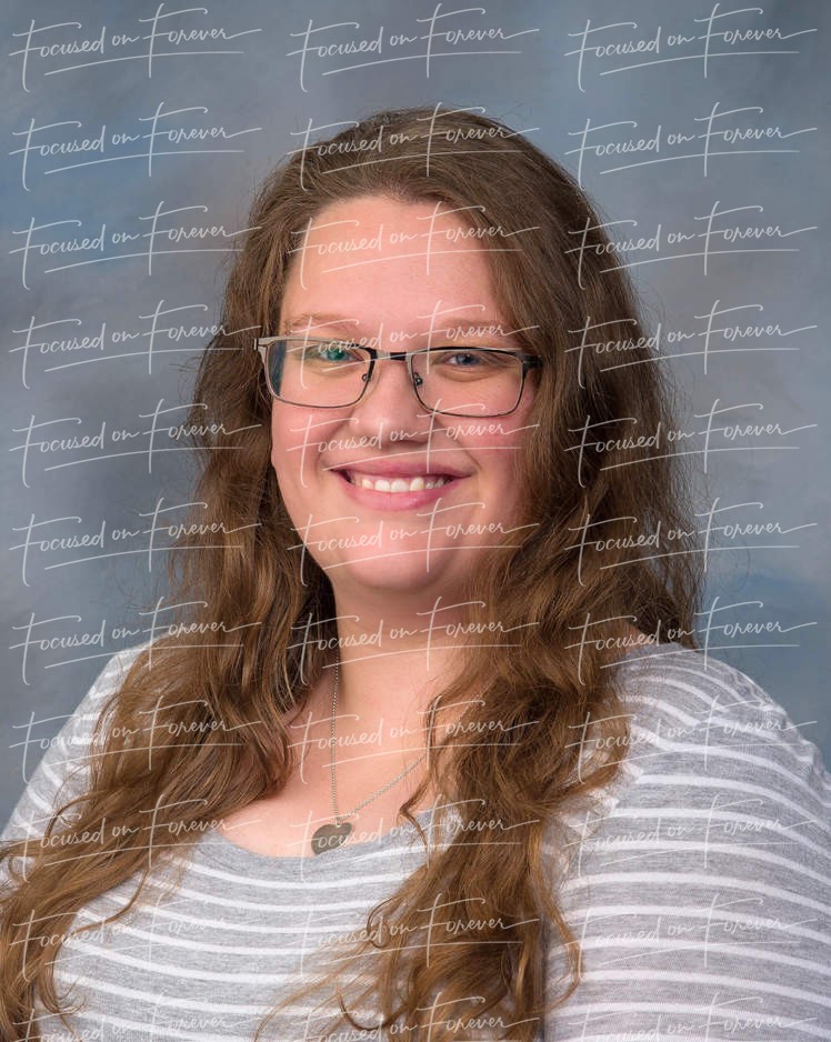 Pinewood Elementary Fall 2022 Find My Portraits Focused on Forever