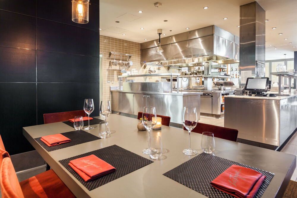 la-toque-napa-members-and-their-guests-receive-a-complimentary-round