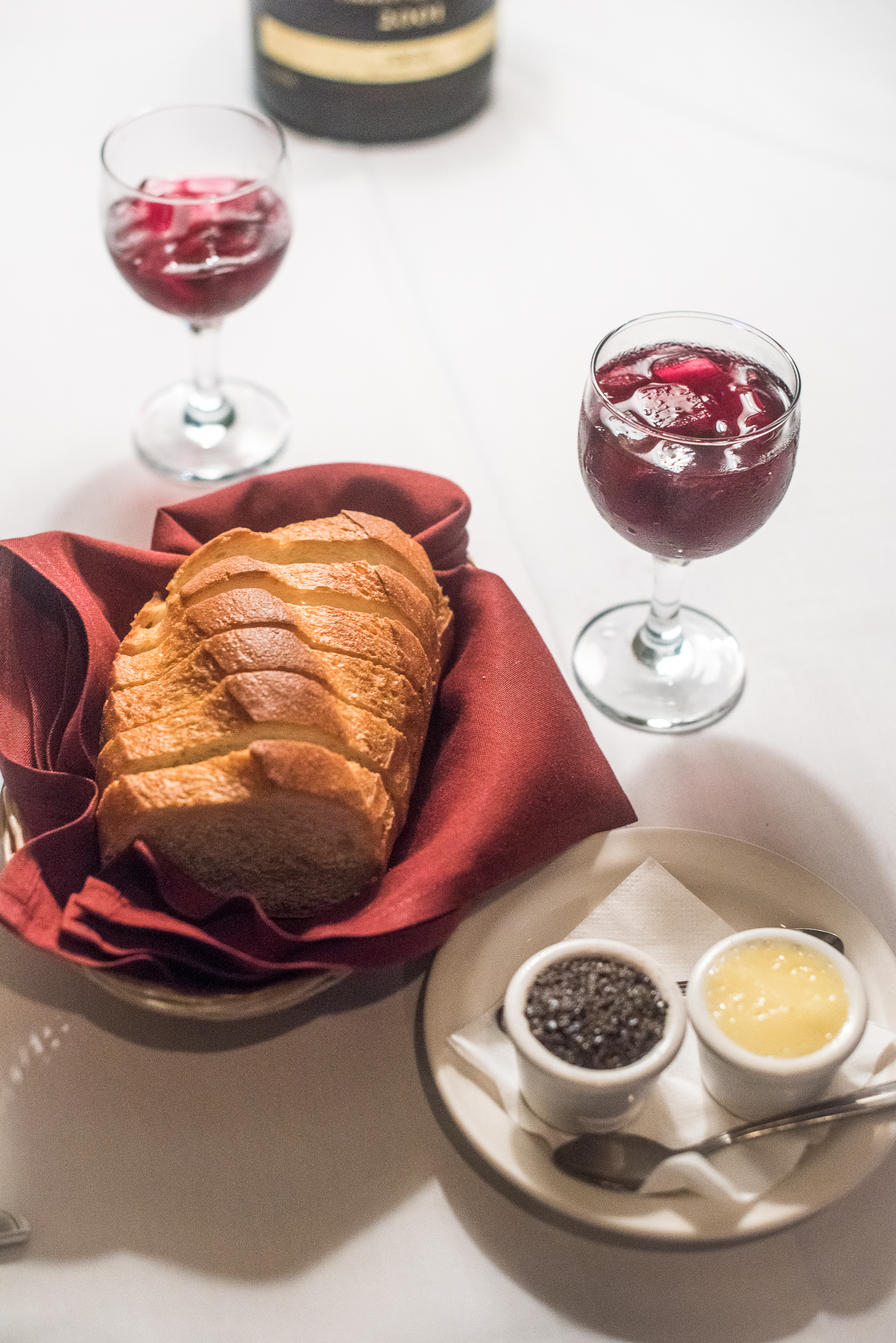 La Paella Los Angeles Members and their guests each receive a