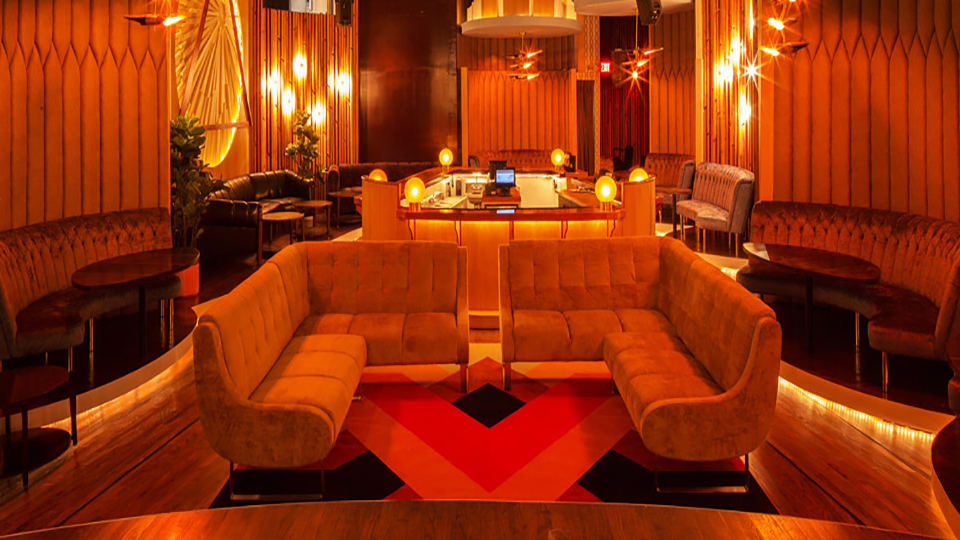 The Peppermint Club West Hollywood Members receive complimentary