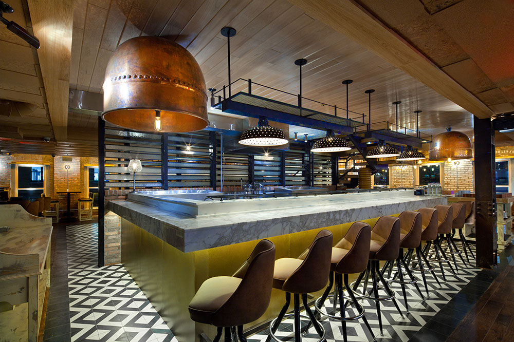 CATCH New York Members and their guests receive a complimentary round