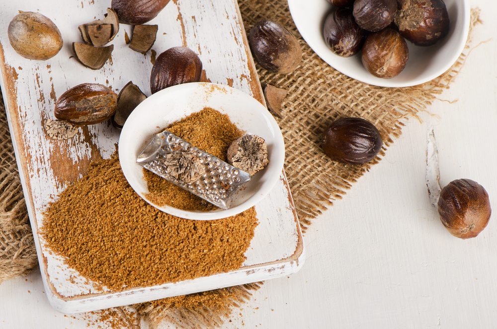 20 Common Foods That Can Be Dangerous If Eaten Wrong