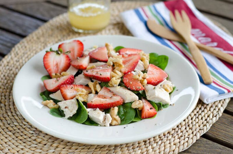 Chicken Salad with Spinach & Strawberries