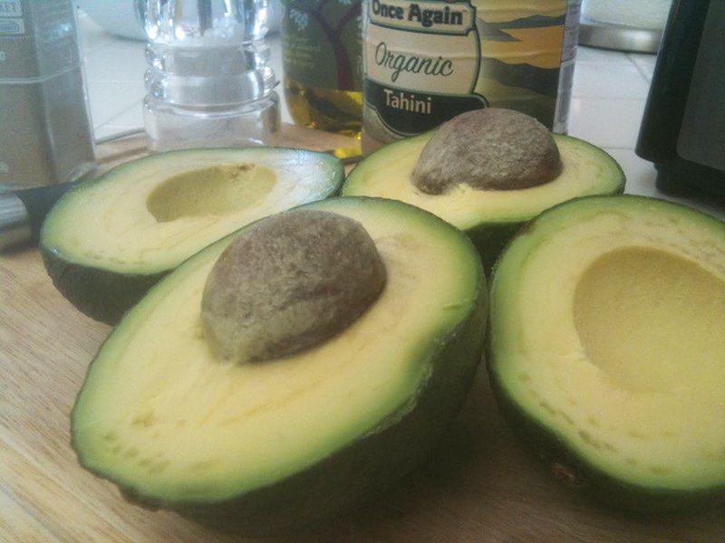 Spicy Avocado Hummus