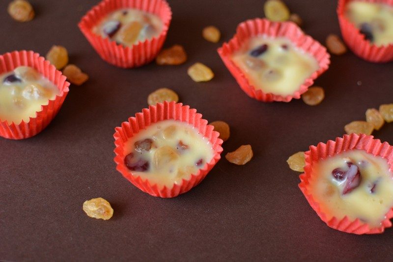 Quick & Easy White Chocolate and Dried Fruits Bites