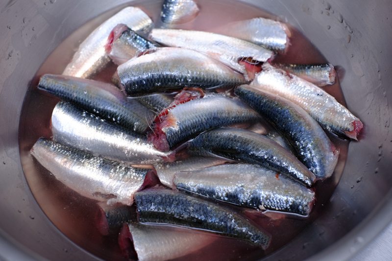 Slow Cooker Spanish Sardines