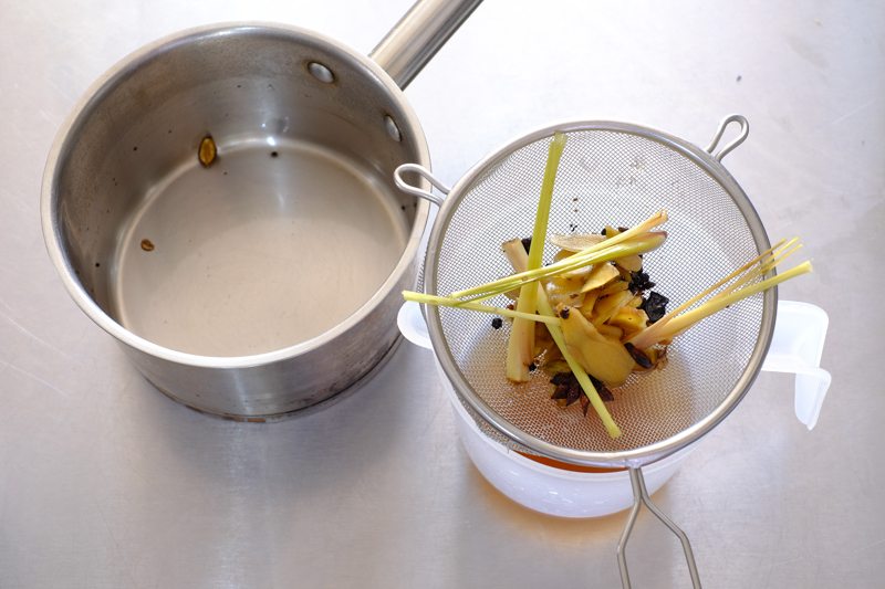 Ginger Tea Sous Vide Pears with Spiced Jelly