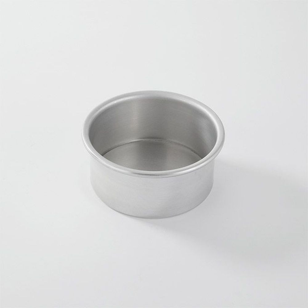 American Metalcraft 14 Gauge Heavy Weight Aluminum Round Cake Pan, 6 Inch Dia. X 3 Inch Height
