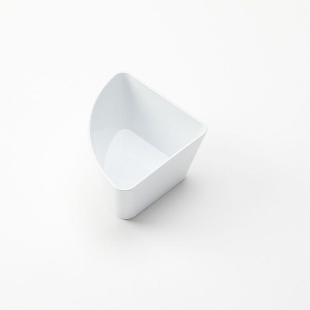 American Metalcraft Del Mar Collection White Abs Plastic Quarter Size Round Insert For B10g And B10w Serving Bowls, 15 Ounce Capacity