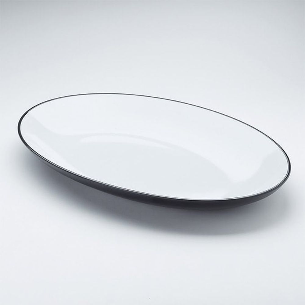 American Metalcraft Black/White Melamine Oval Dual Tone Platter, 21 1/2 x 14 3/8 x 2 inch